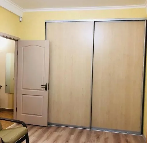 Appartement однокомнатная возле парка! Odessa