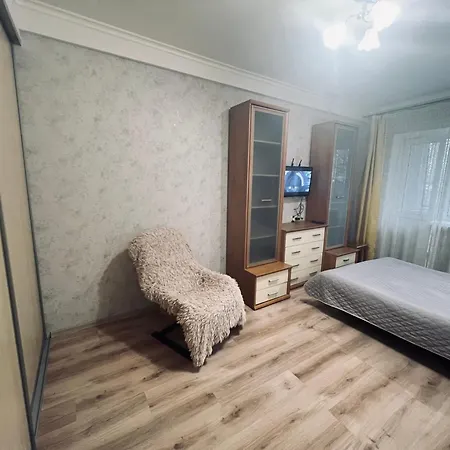 Apartment однокомнатная возле парка! *